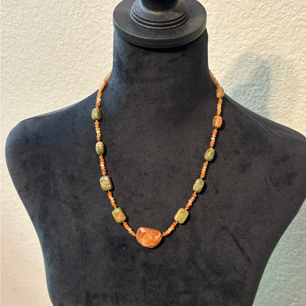 Rhodonite necklace handmade NWT
